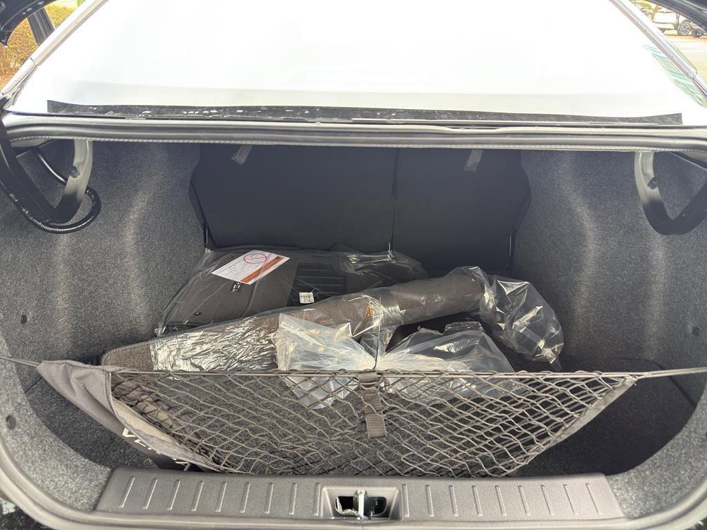 New 2025 Nissan Versa SR image 31