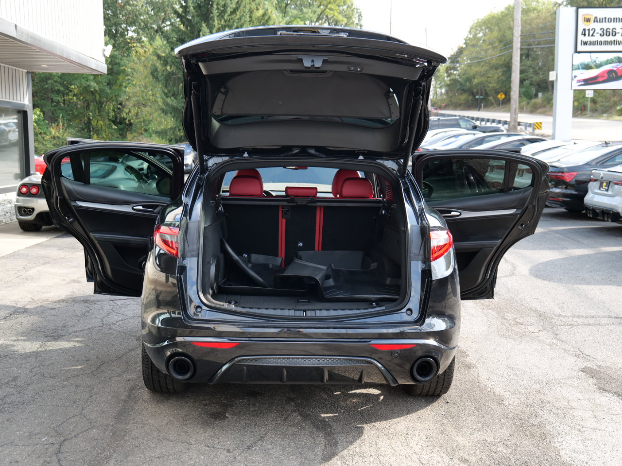 Used 2023 Alfa Romeo Stelvio Veloce image 57