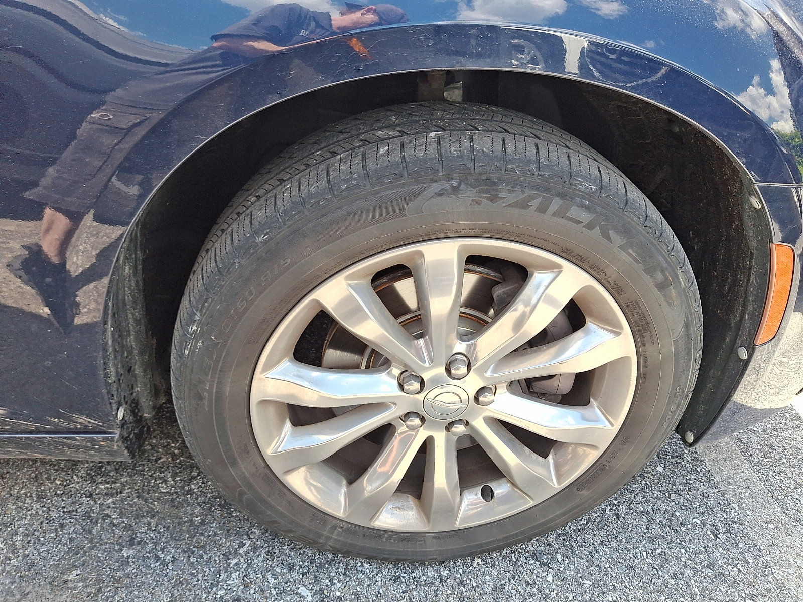 Used 2017 Chrysler 300 C AWD/4WD image 11
