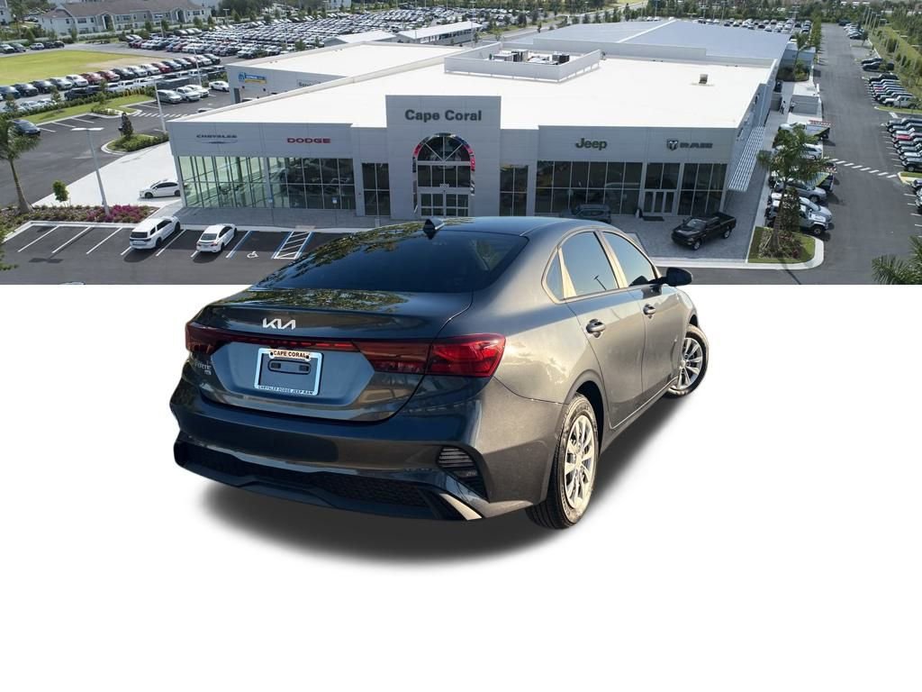 Used 2023 Kia Forte LX image 18
