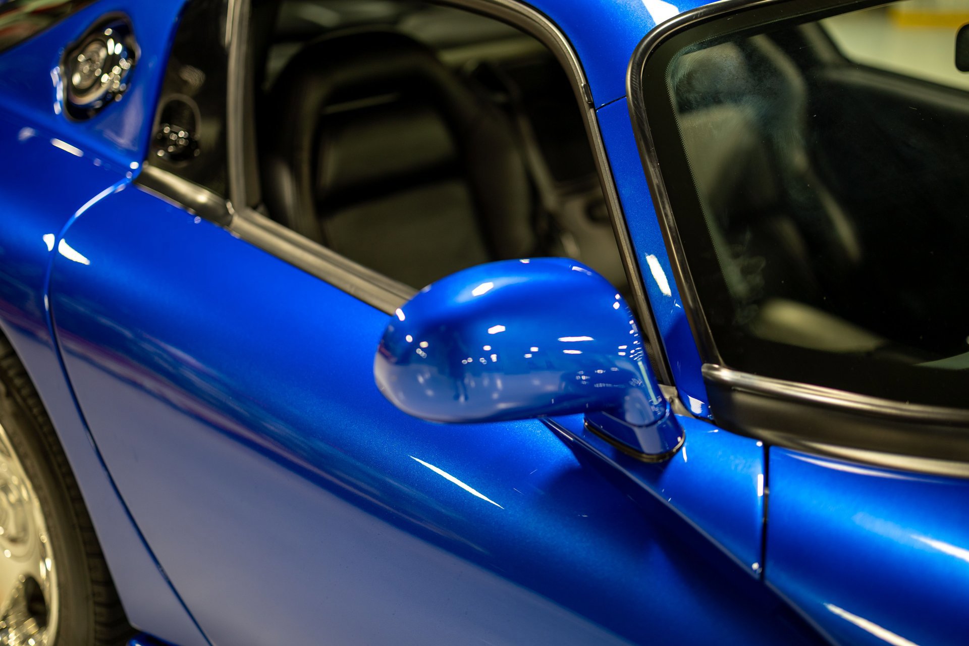 Used 1996 Dodge Viper GTS RWD image 25