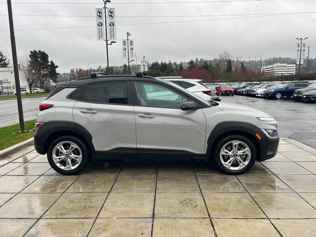 Used 2022 Hyundai Kona SEL image 6