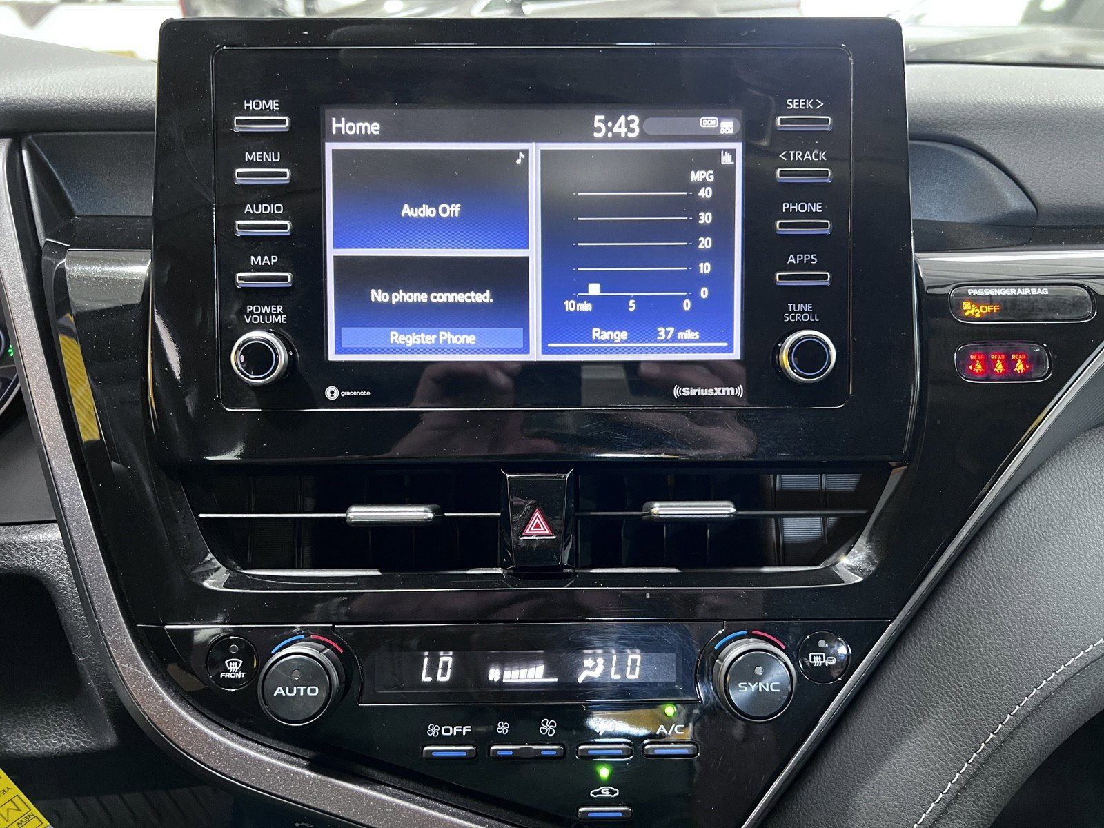 Used 2023 Toyota Camry SE FWD image 20
