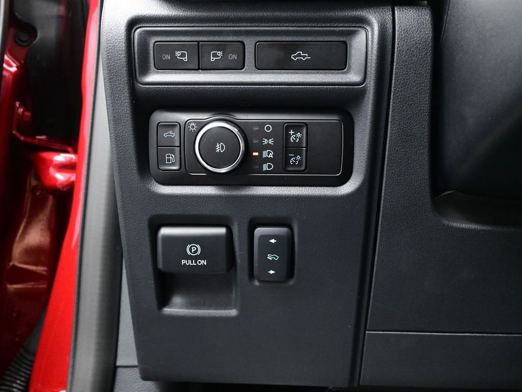 Used 2023 Ford F150 Lariat w/ Equipment Group 502A High AWD/4WD image 13