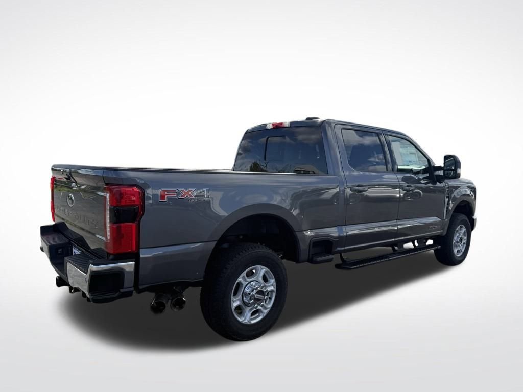 New 2026 Ford F350 XLT image 9