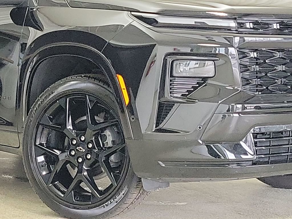 Certified 2024 Chevrolet Traverse RS image 3