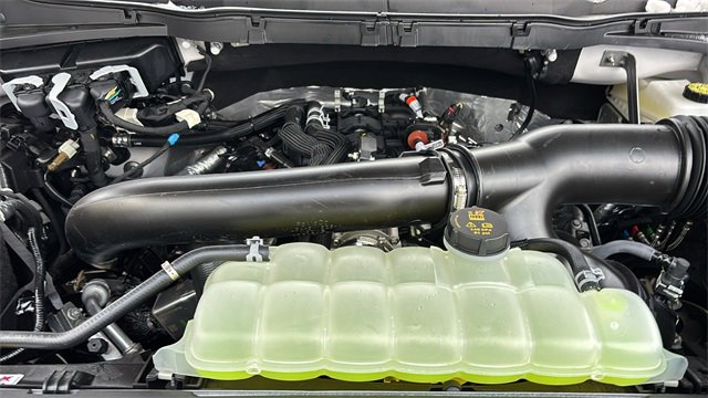 New 2025 Ford F150 Lariat w/ Equipment Group 501A Mid image 34