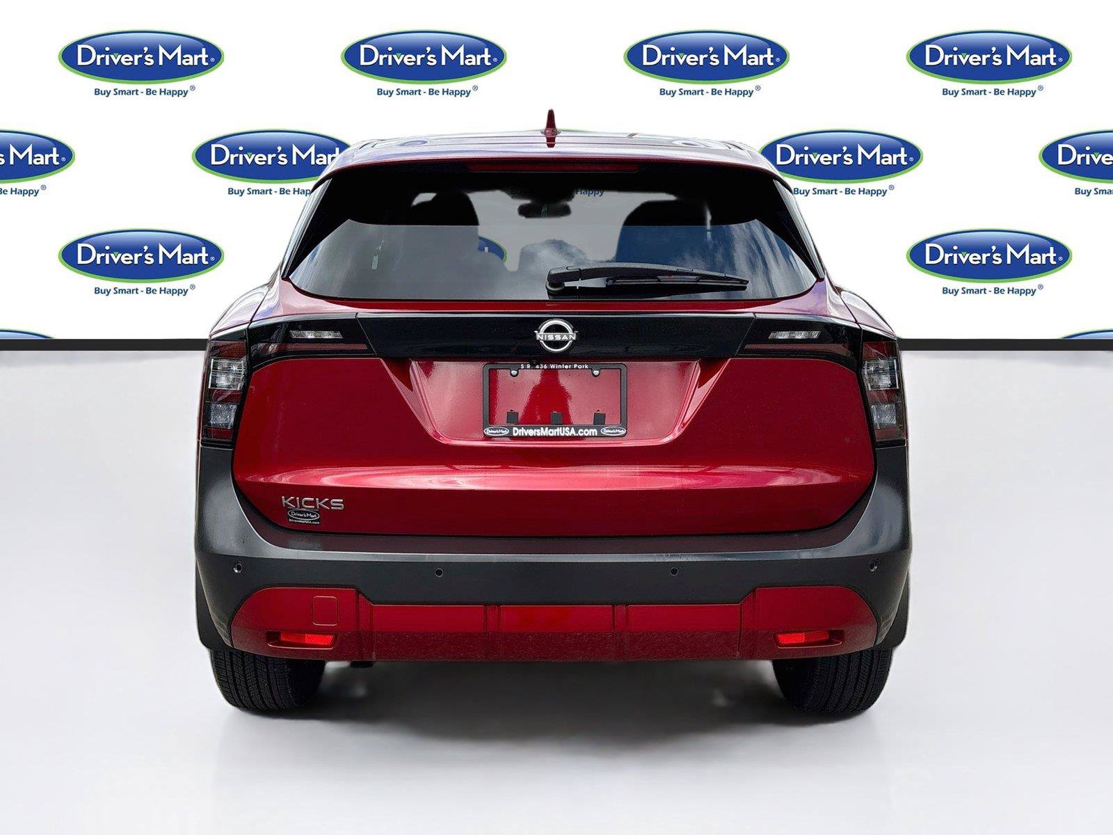 Used 2025 Nissan Kicks SV FWD image 6