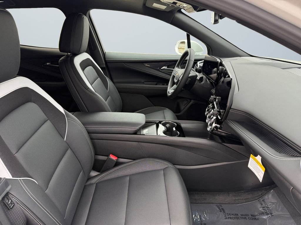 Used 2024 Chevrolet Blazer EV LT image 15