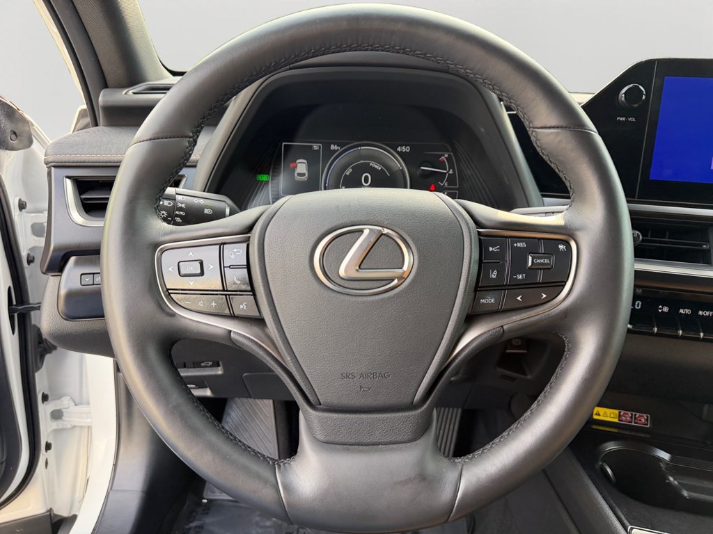 Used 2024 Lexus UX 250h AWD w/ Premium Package image 19