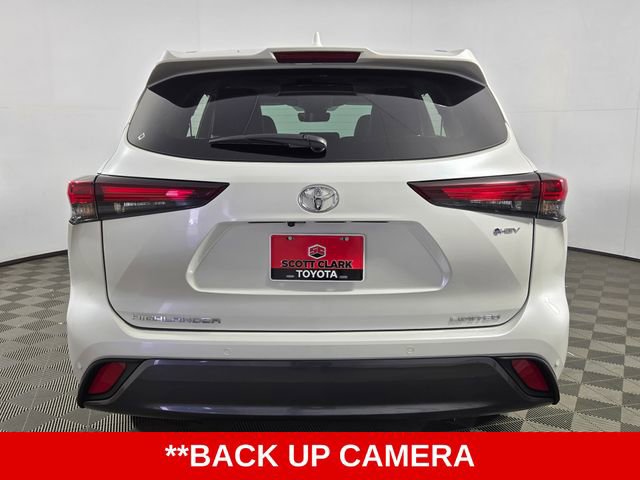 Used 2025 Toyota Highlander Limited image 7