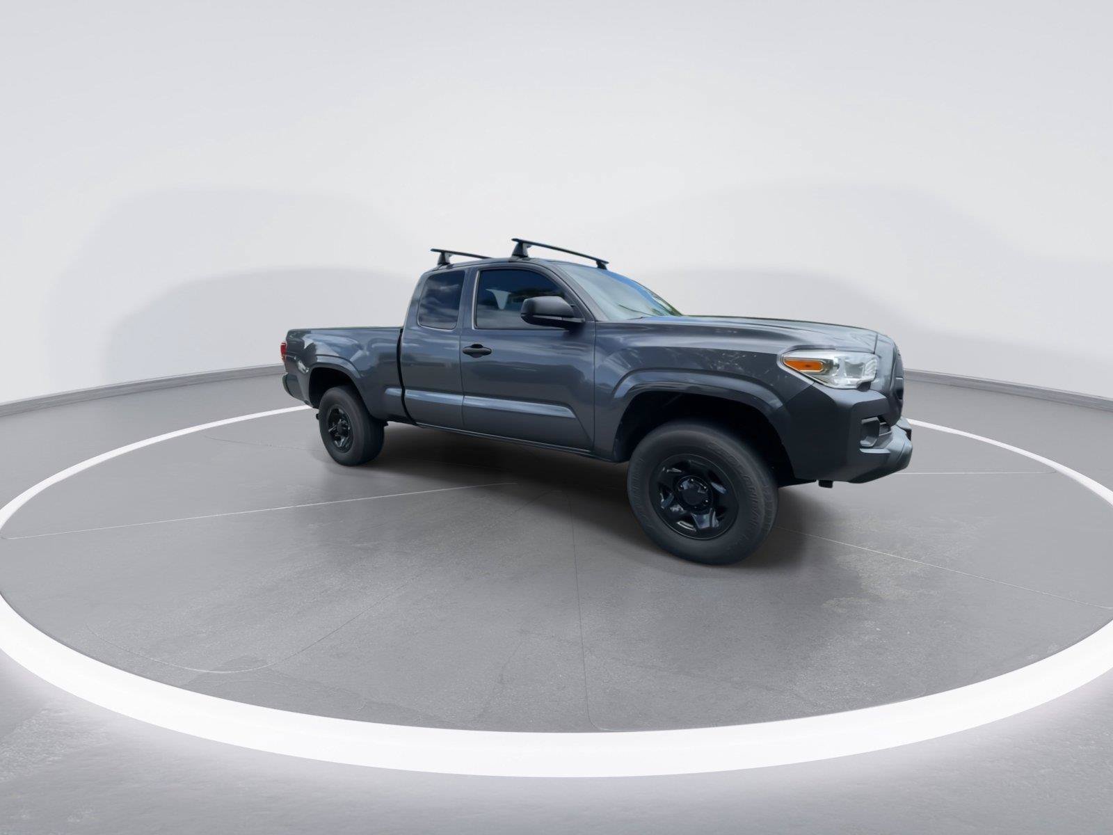 Used 2021 Toyota Tacoma SR AWD/4WD image 9