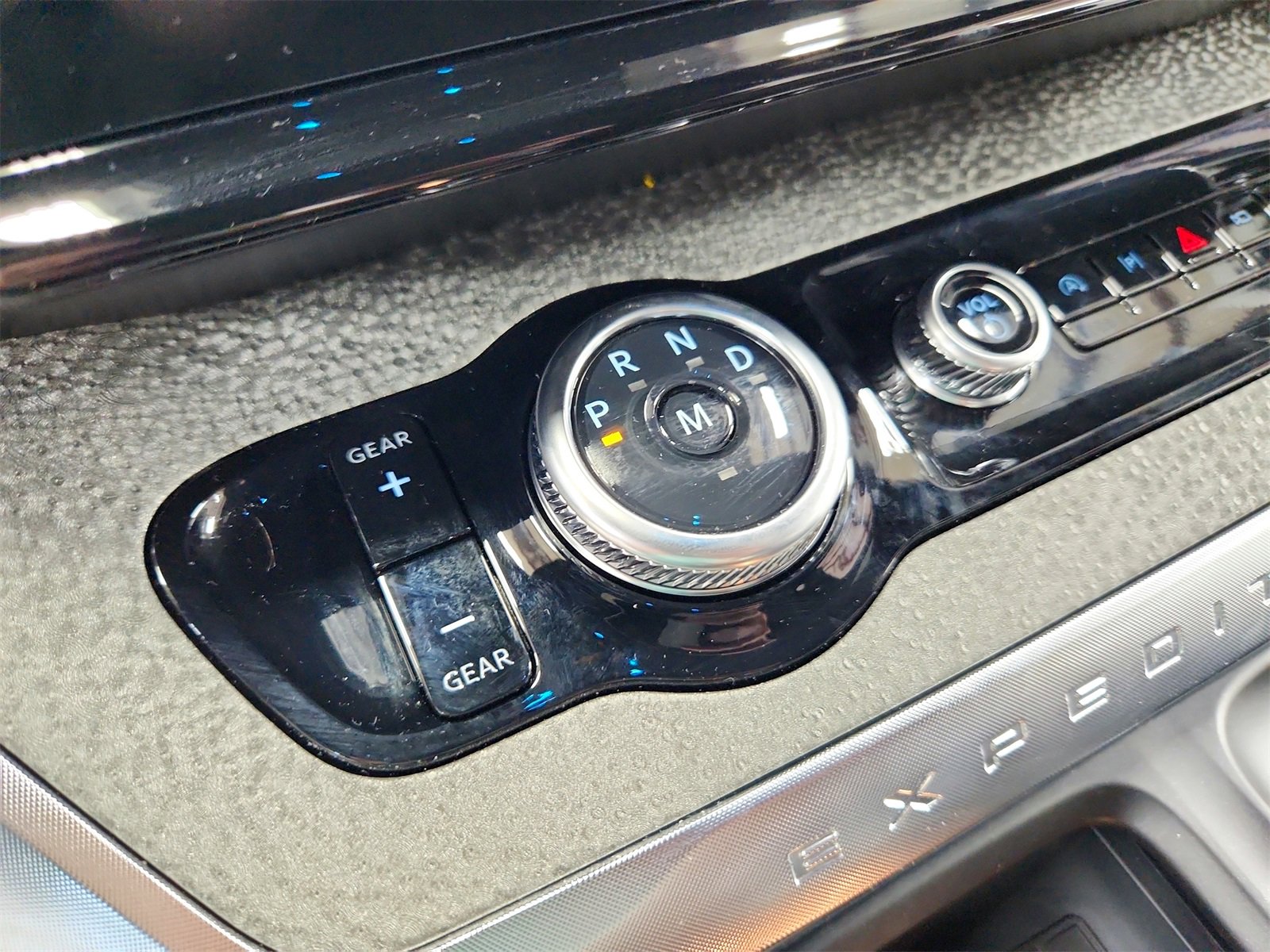 New 2025 Ford Expedition Tremor image 24