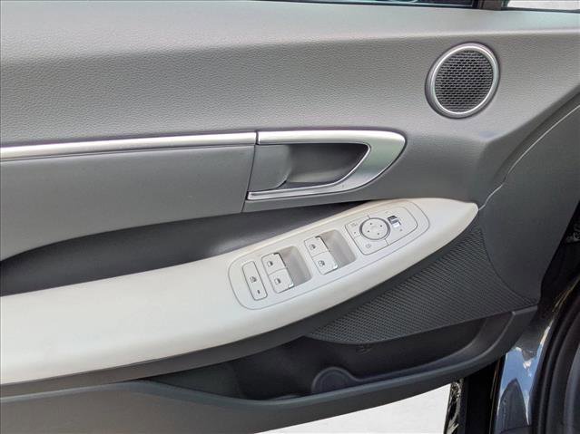 New 2026 Hyundai Sonata SEL FWD image 16
