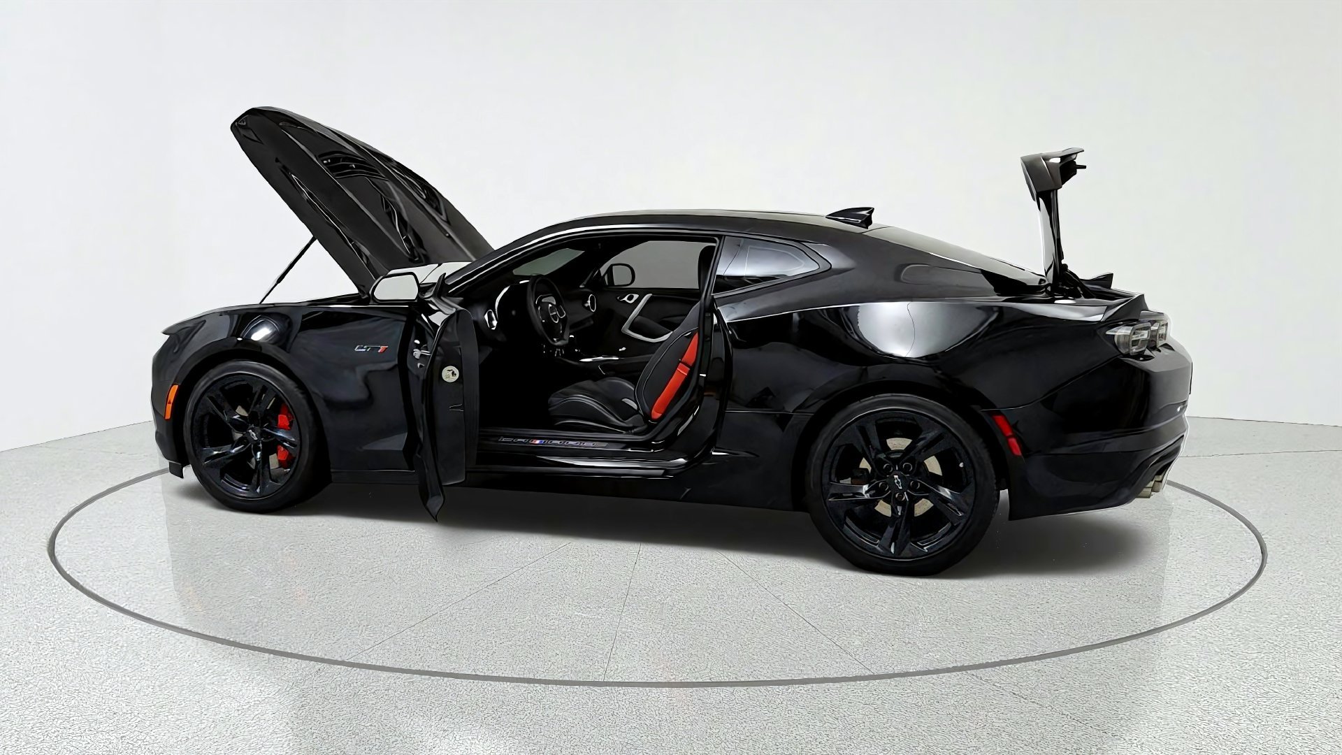 Used 2023 Chevrolet Camaro LT w/ RS Package RWD image 10