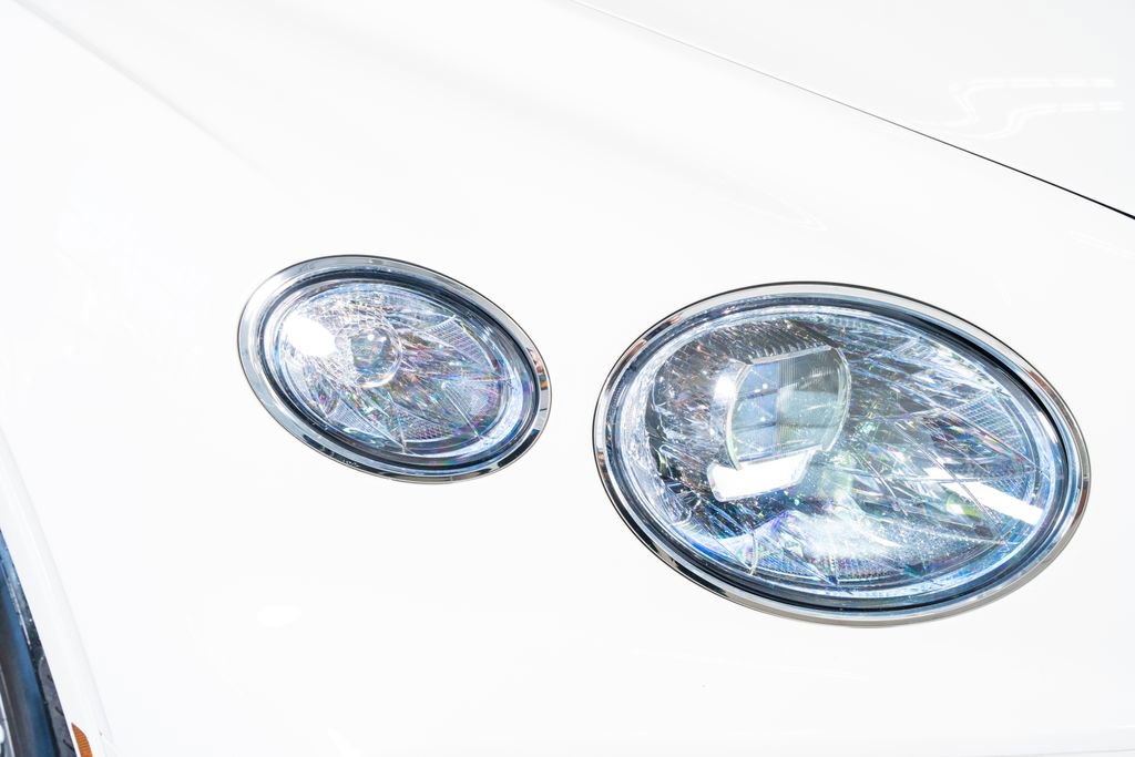 Used 2021 Bentley Bentayga Speed image 8