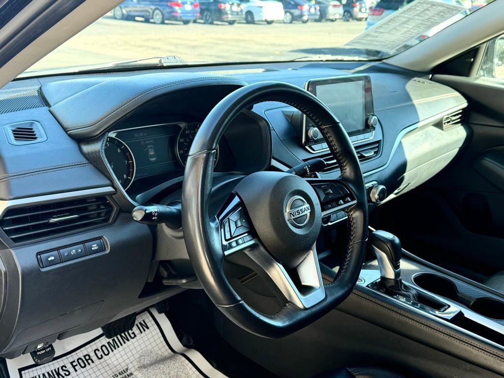 Used 2021 Nissan Altima 2.5 SR image 12