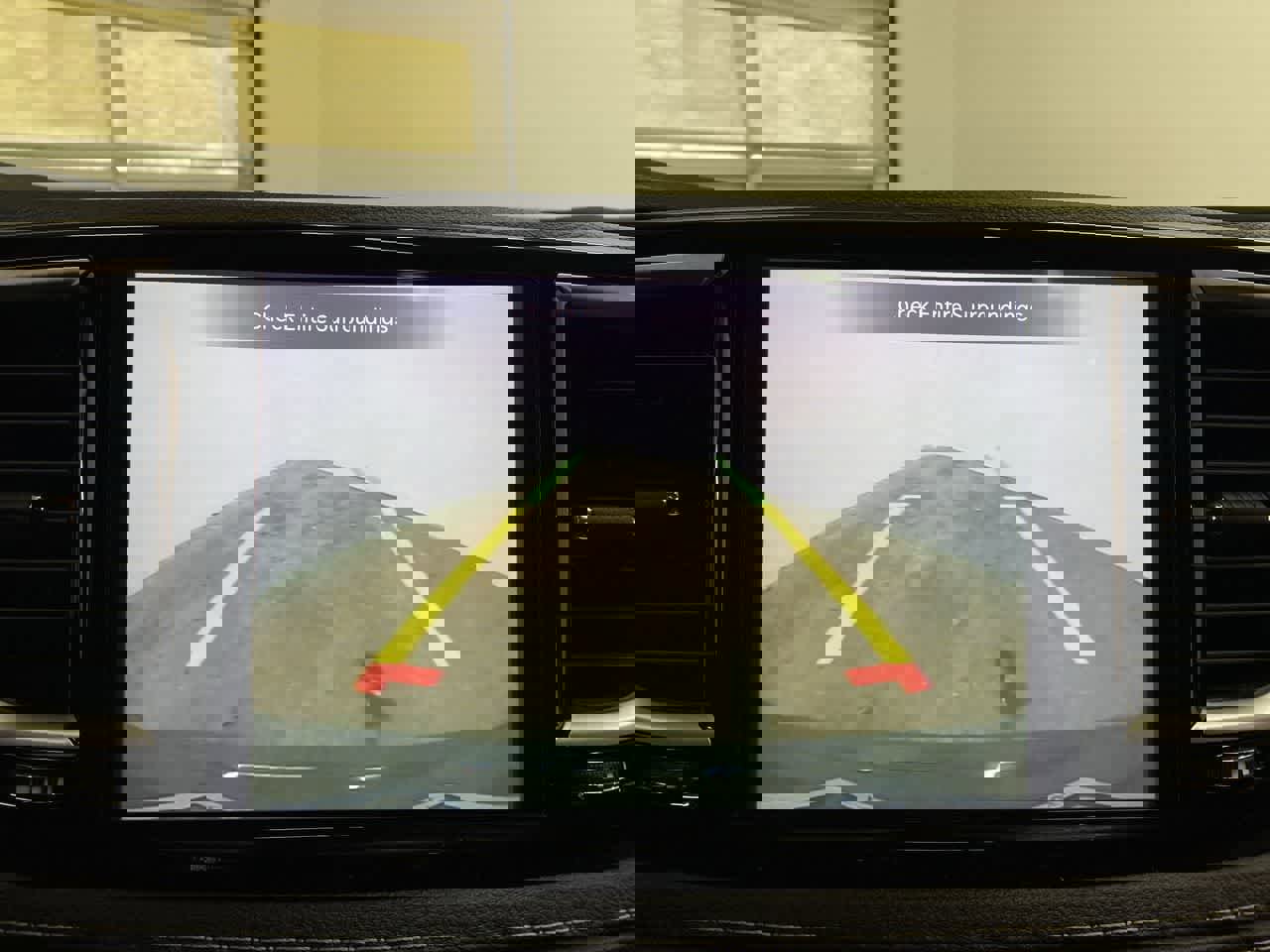 Used 2023 Chrysler Pacifica Limited image 26