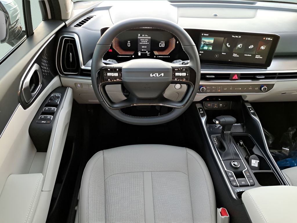 New 2026 Kia Sorento S w/ S Panoramic Sunroof Package FWD image 16