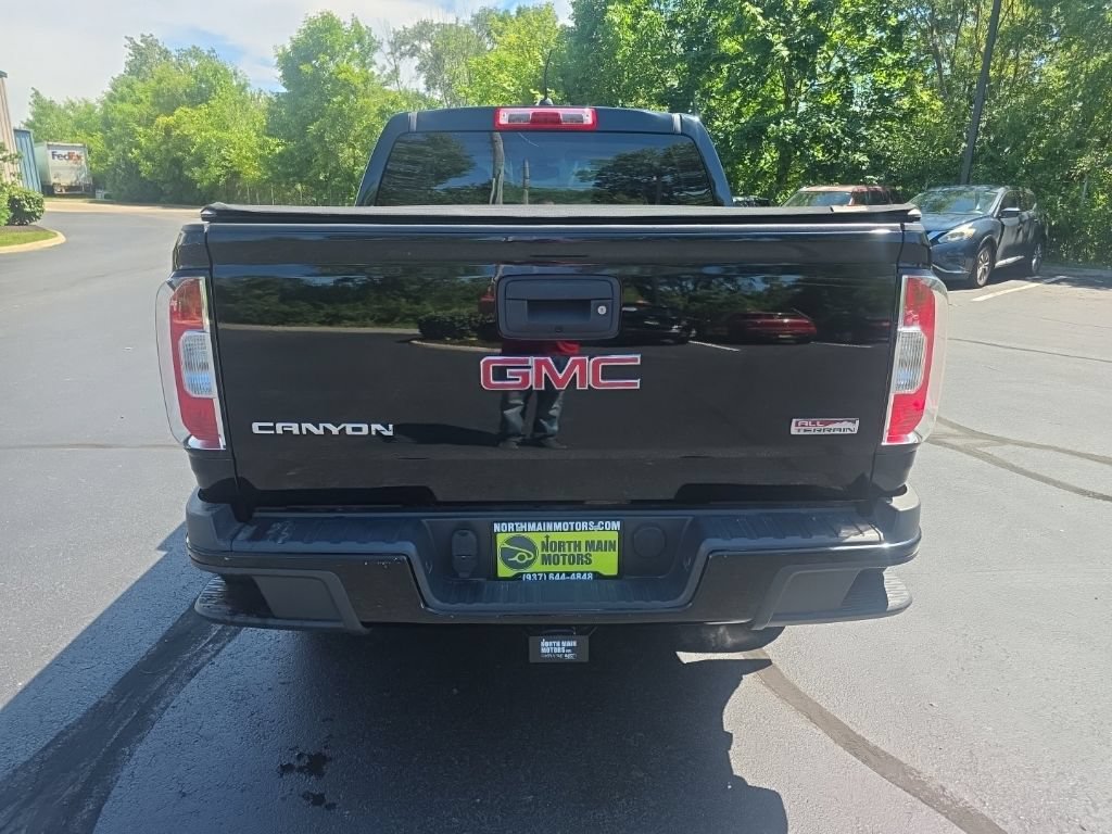 Used 2015 GMC Canyon SLE w/ All-Terrain Package AWD/4WD image 7