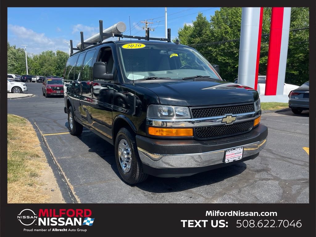 Used 2020 Chevrolet Express 2500 w/ Driver Convenience Package RWD image 8