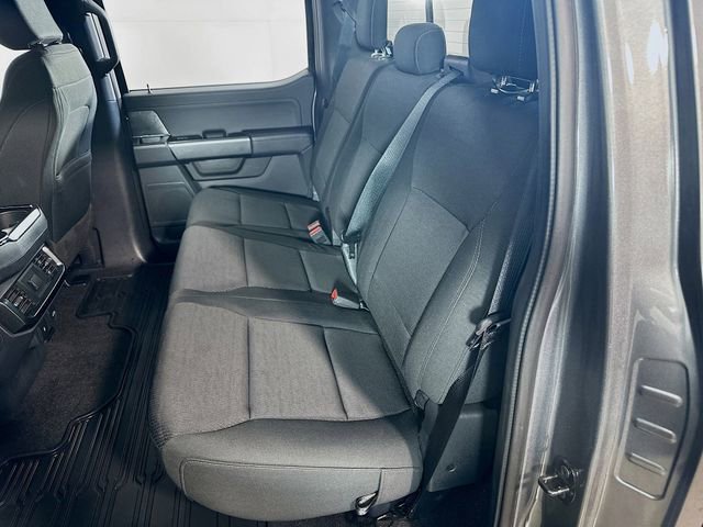 Certified 2022 Ford F150 XLT w/ Equipment Group 302A High image 17