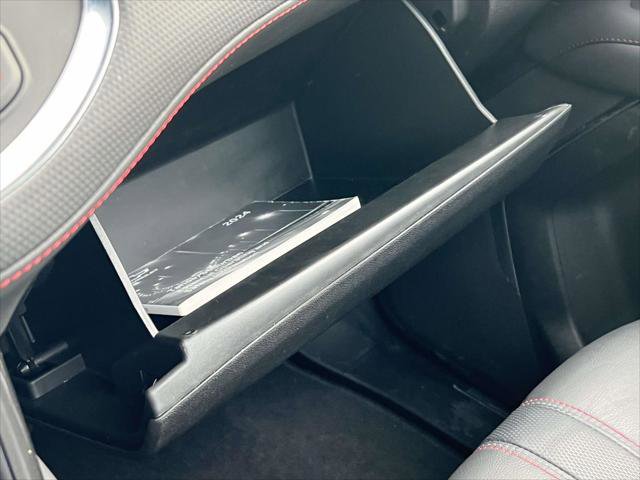 Used 2024 Chevrolet Suburban RST w/ Luxury Package AWD/4WD image 34