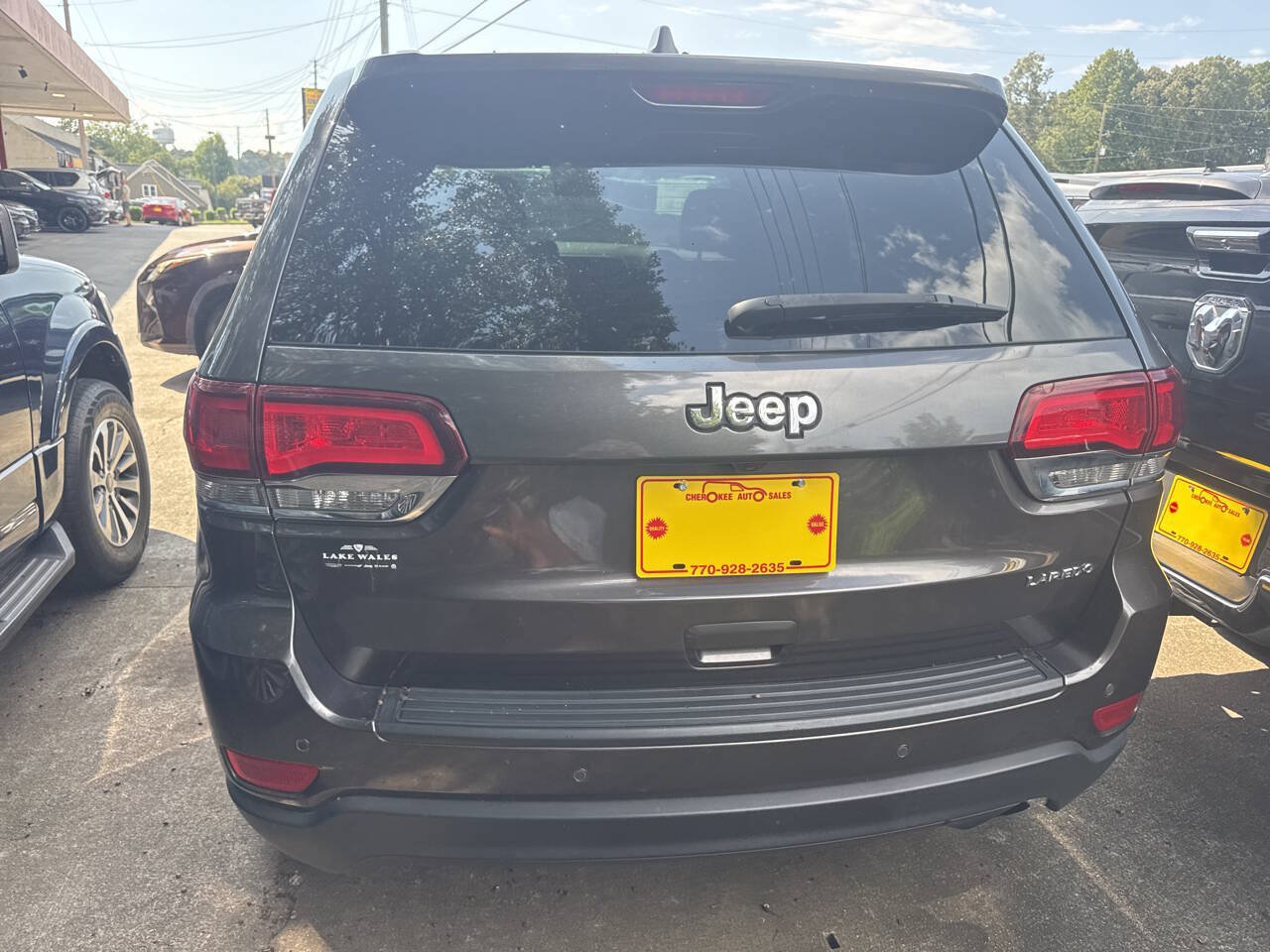 Used 2021 Jeep Grand Cherokee Laredo RWD image 6