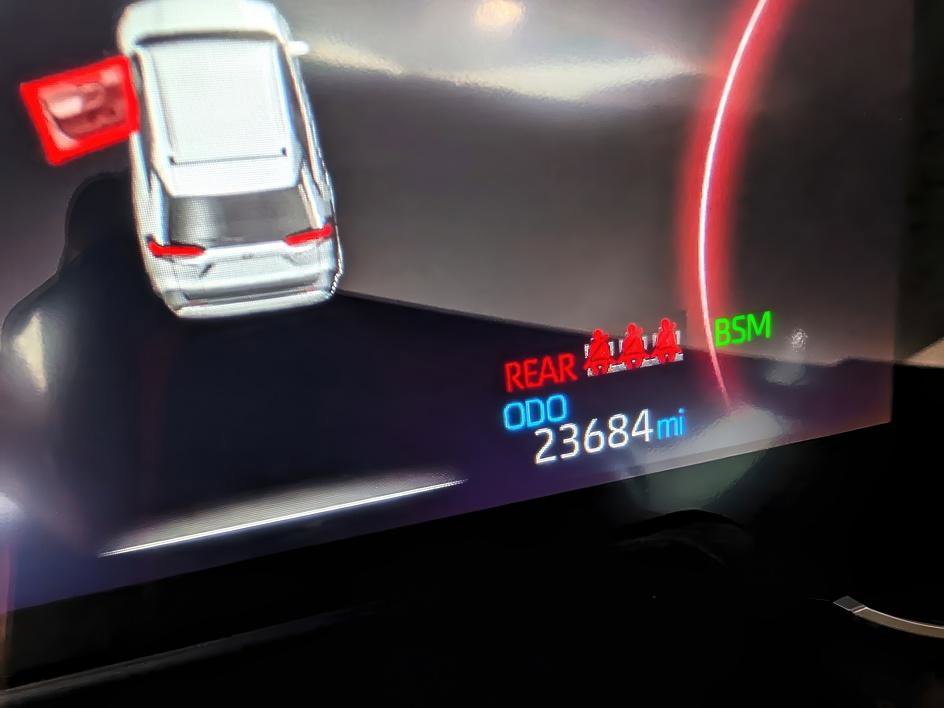 Used 2023 Toyota RAV4 XLE Premium image 22