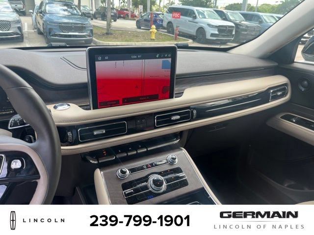 Used 2024 Lincoln Aviator Reserve w/ Equipment Group 201A RWD image 13