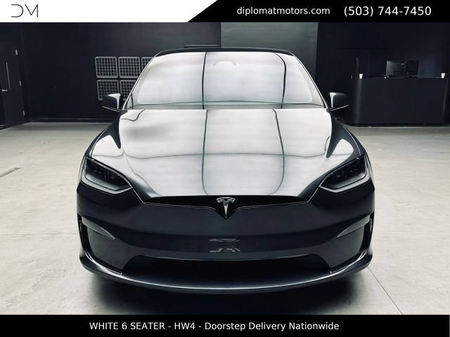 Used 2025 Tesla Model X AWD/4WD image 10