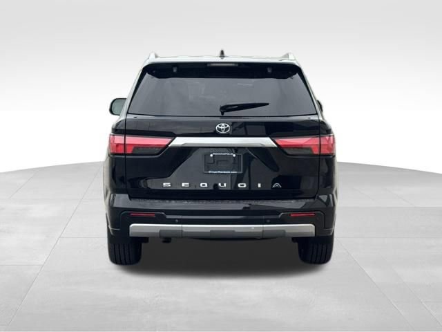 Used 2024 Toyota Sequoia Capstone image 6