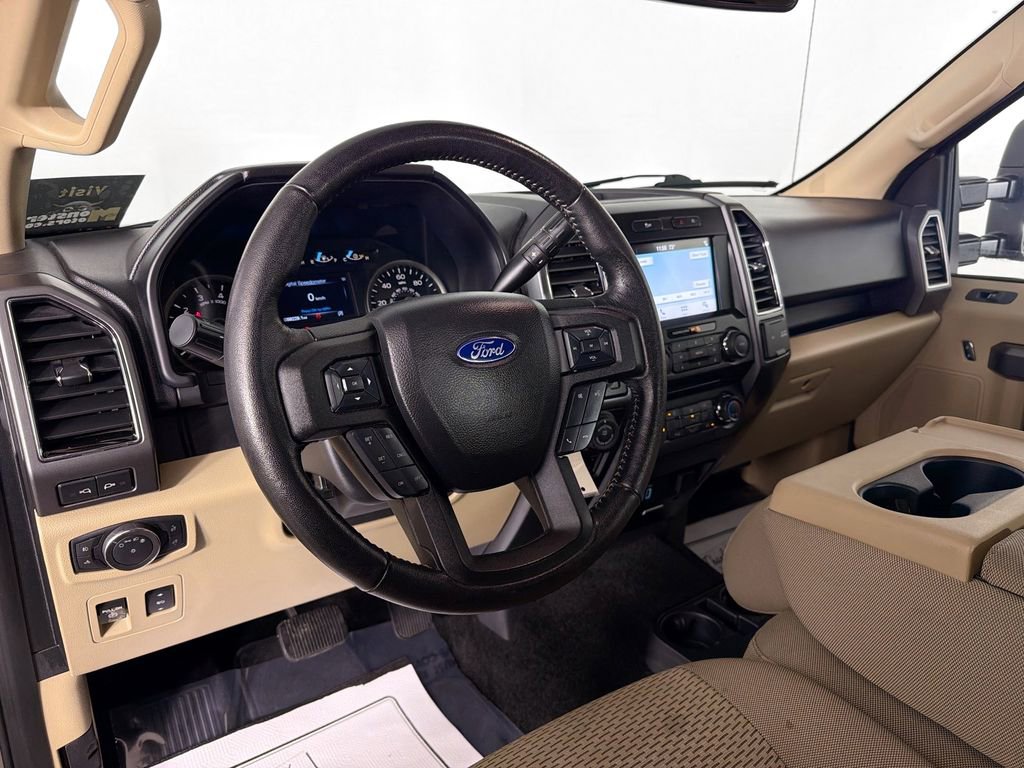 Used 2018 Ford F150 XLT w/ Equipment Group 302A Luxury image 9