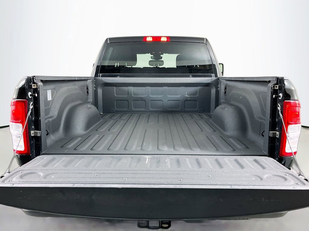 Used 2024 RAM 2500 Big Horn w/ Bed Utility Group image 9