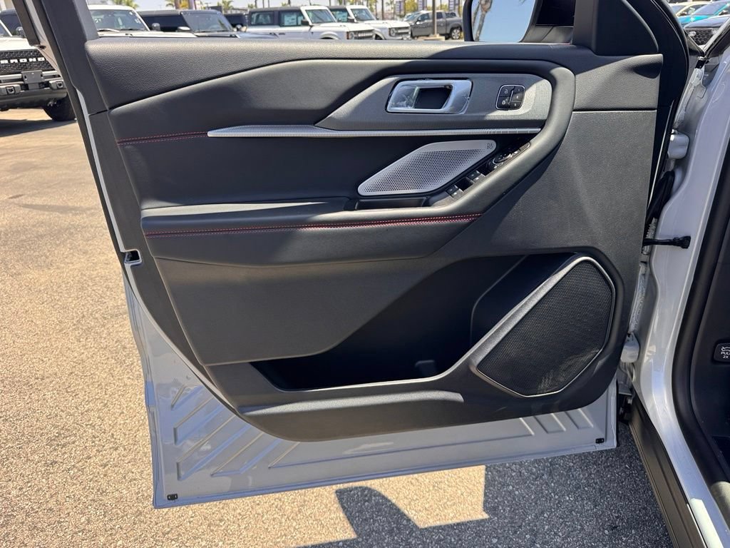 New 2026 Ford Explorer ST w/ Sun And Sound Package AWD/4WD image 15