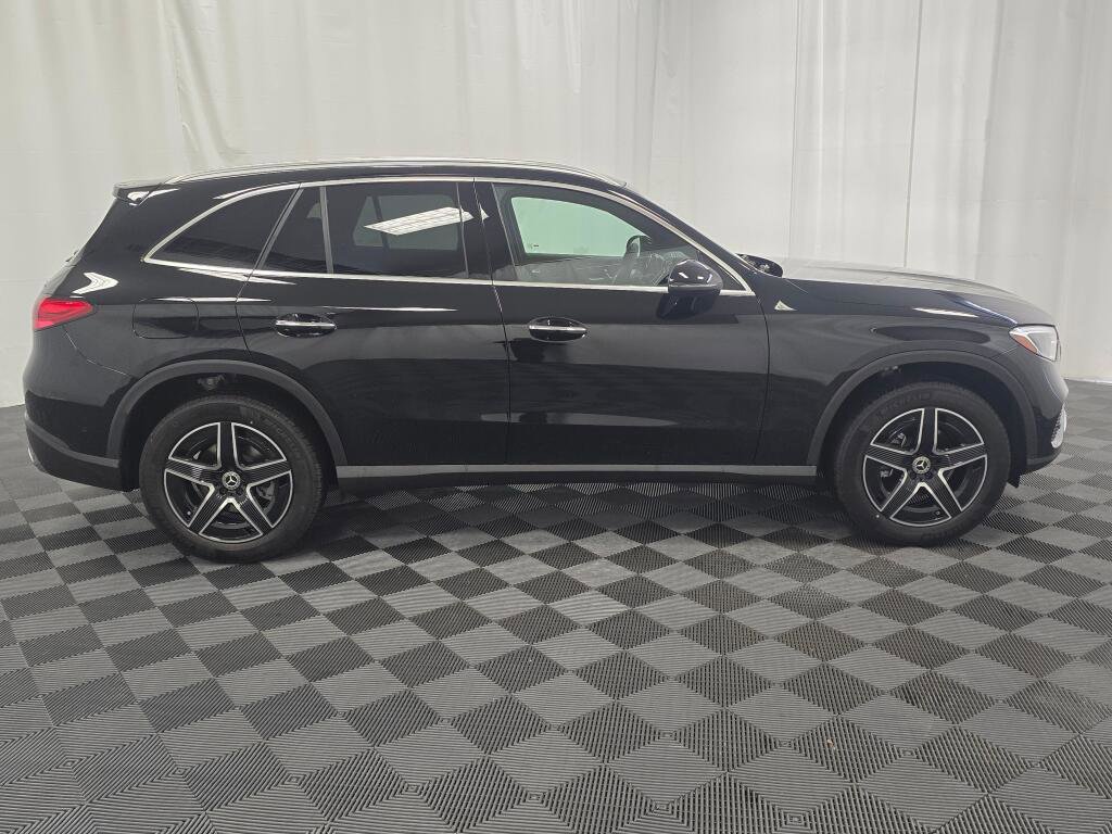 New 2026 Mercedes-Benz GLC 300 4MATIC image 7