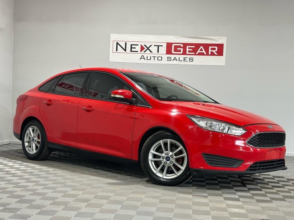 Used 2015 Ford Focus SE