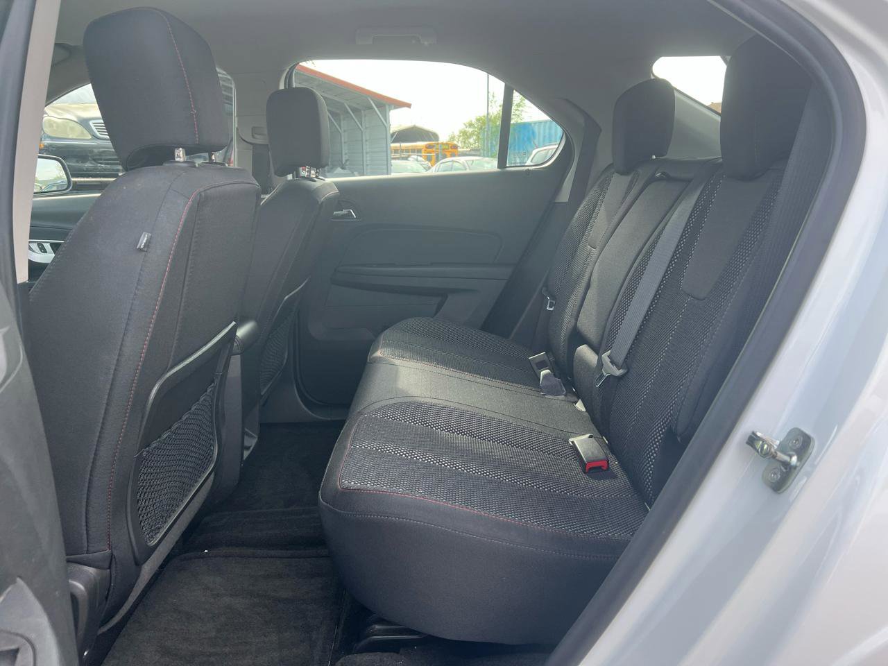 Used 2017 Chevrolet Equinox LS FWD image 20