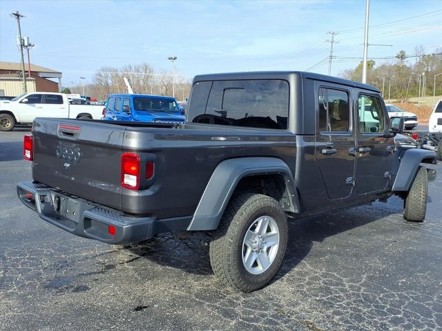 Used 2023 Jeep Gladiator Sport image 13