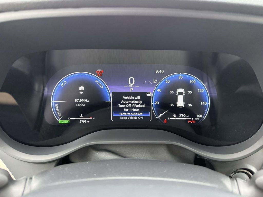 Used 2026 Toyota Sienna Platinum image 32