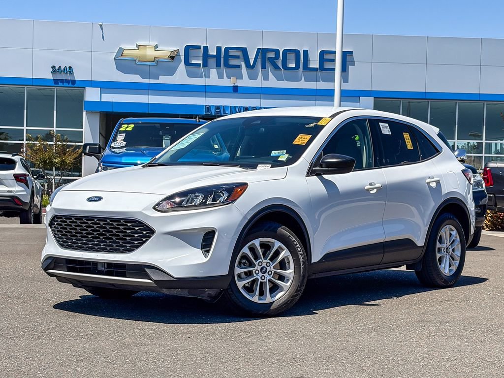 Used 2020 Ford Escape SE