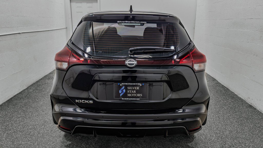Used 2024 Nissan Kicks S image 7