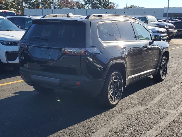 New 2026 Jeep Cherokee Laredo AWD/4WD image 4