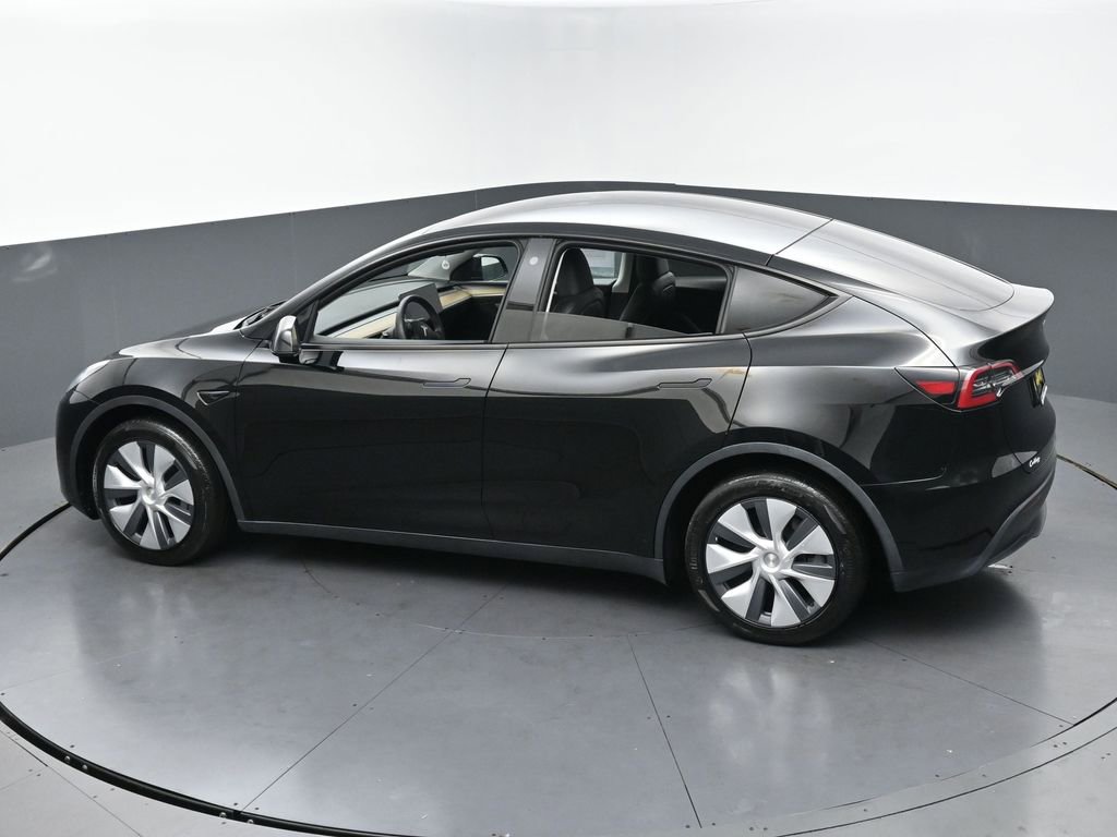 Used 2023 Tesla Model Y Long Range AWD/4WD image 41