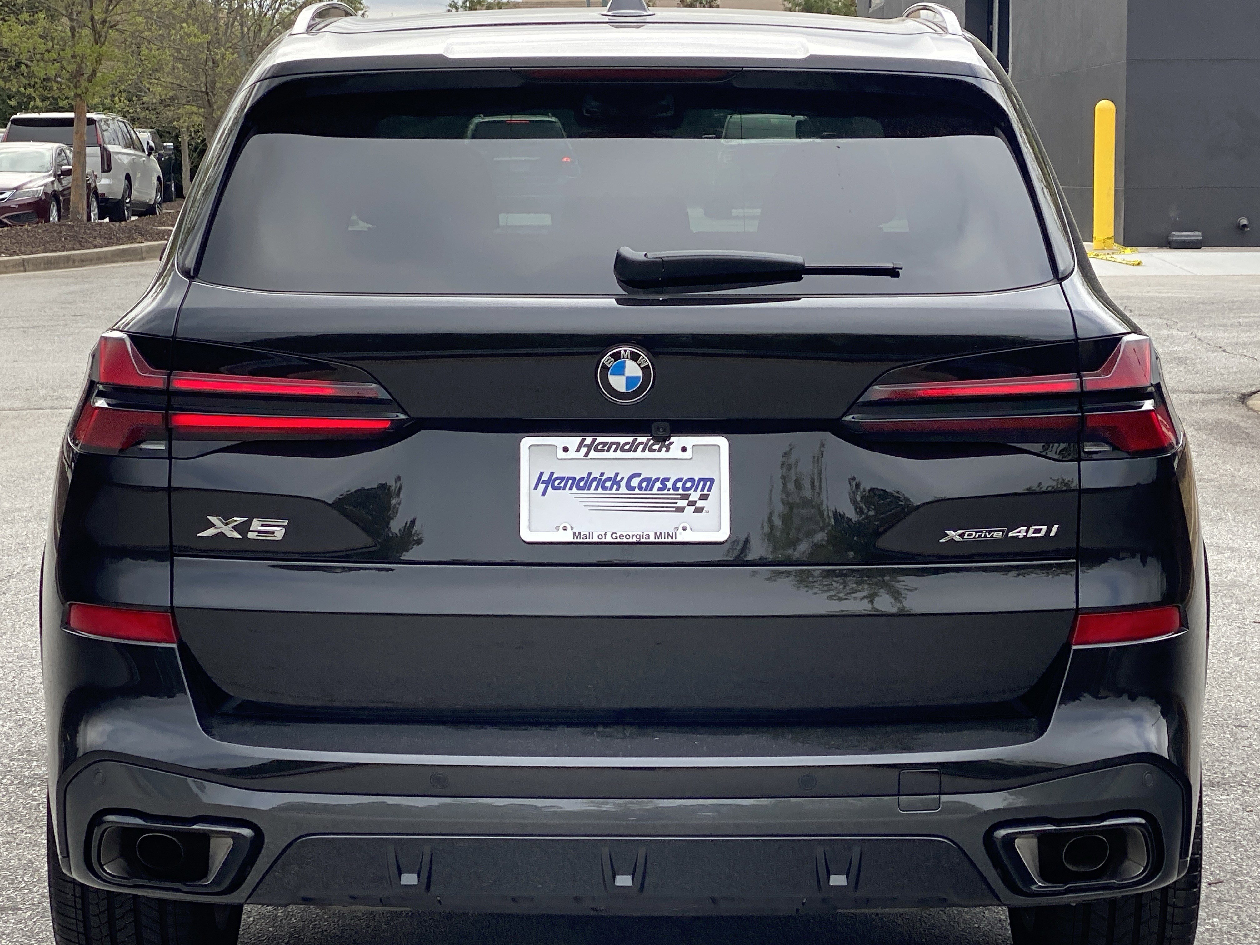 Used 2025 BMW X5 xDrive40i w/ M Sport Package image 23