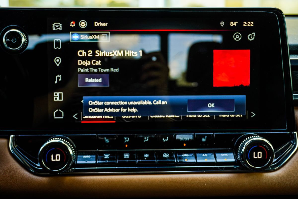 Used 2023 GMC Canyon AT4 w/ Canyon Safety Plus Package AWD/4WD image 24