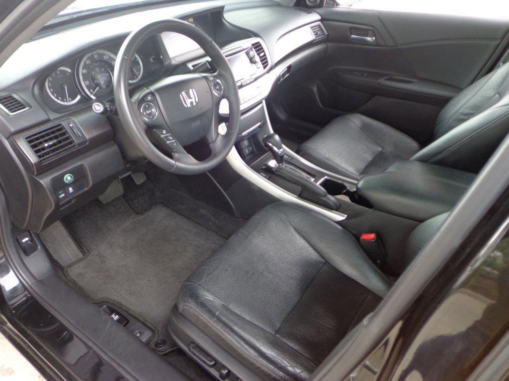 Used 2015 Honda Accord EX-L image 15