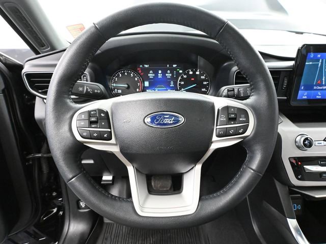 Used 2024 Ford Explorer XLT w/ XLT Sport Appearance Package image 30