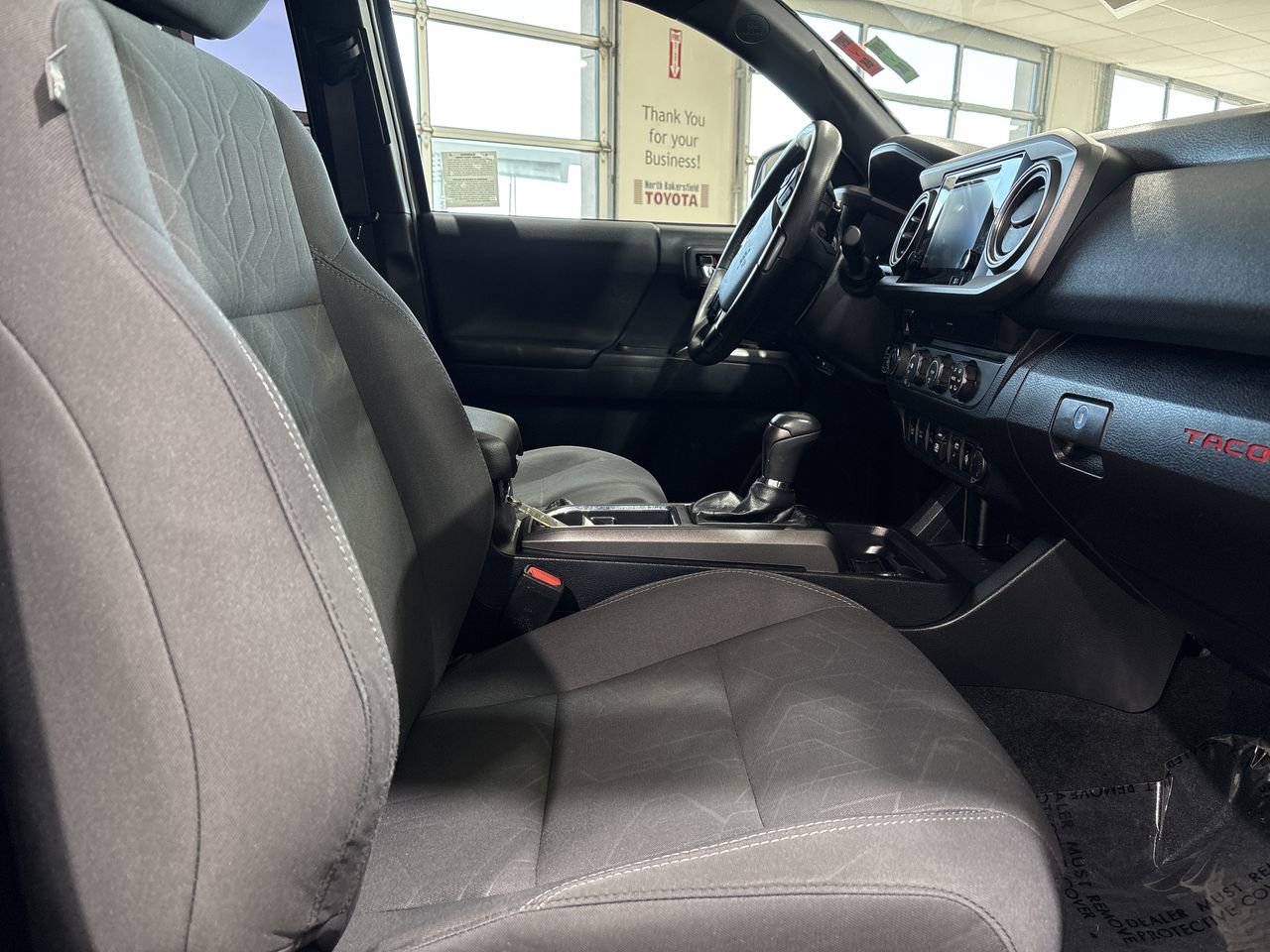 Certified 2019 Toyota Tacoma TRD Off-Road w/ Technology Package image 23