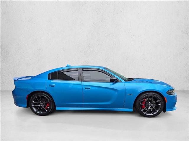 Used 2023 Dodge Charger R/T w/ Performance Handling Group RWD image 4